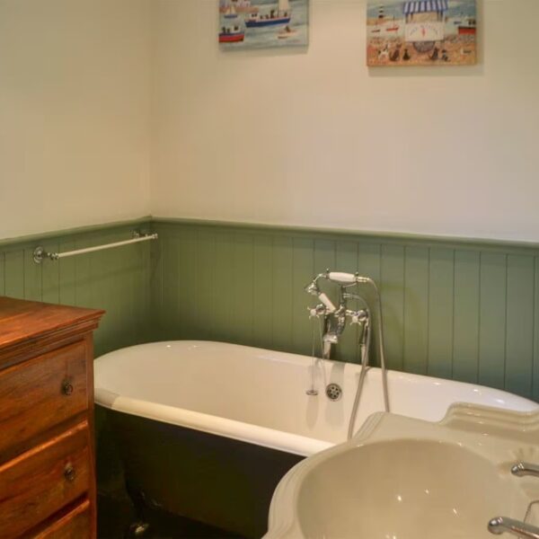 Bathroom, Sluice Keeper's Cottage, Dornoch