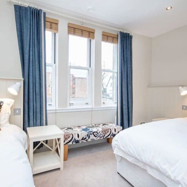 Twin bedroom, 9 Argyle Place Dornoch