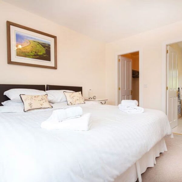 Double Bedroom with ensuite, Lily House, Dornoch