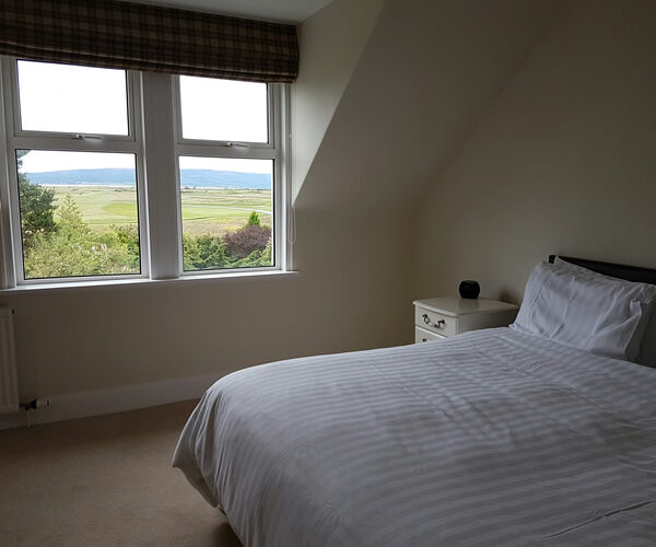 Bedroom 2. Greenkeepers Cottage, Dornoch