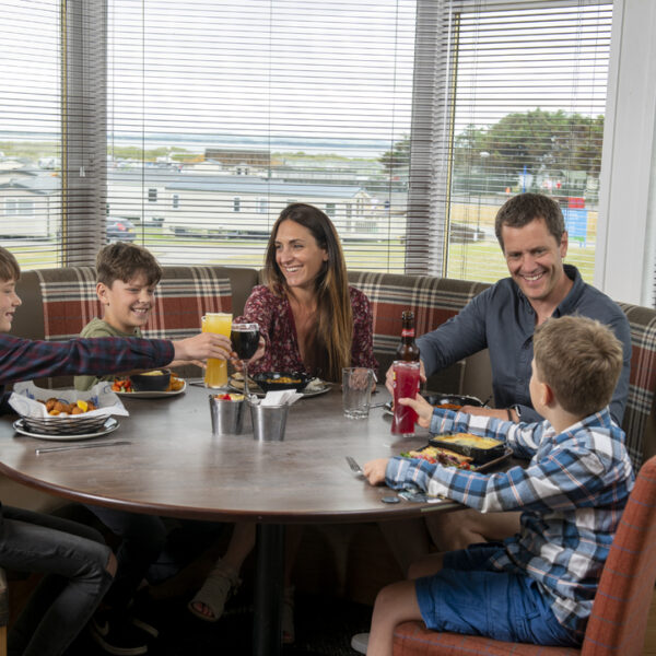 Family in restaurant, Heilan Haim, Parkdean Resort, Embo