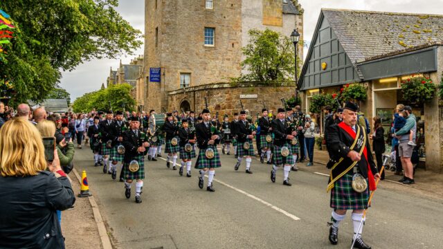 Dornoch Pipe Band